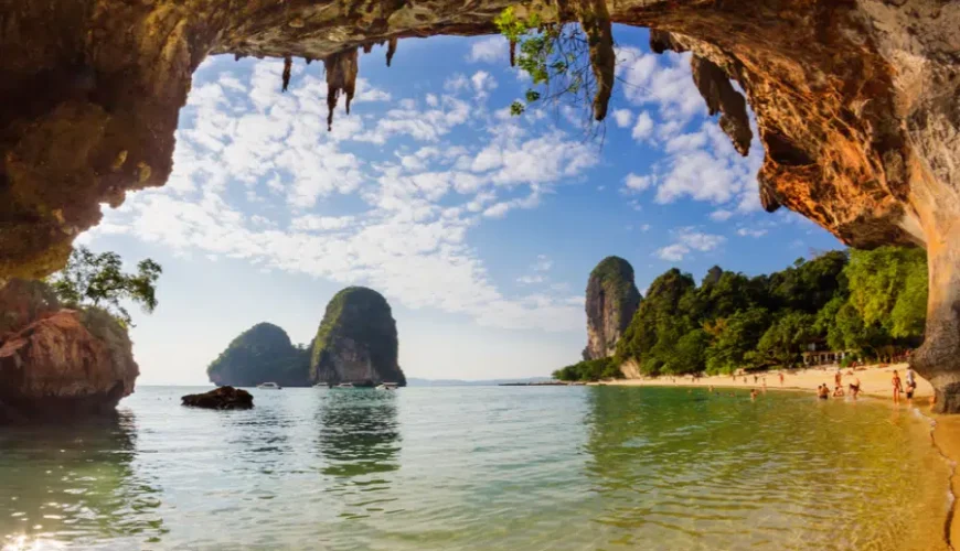Phra Nang Cave Beach