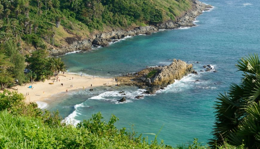 Ya Nui Beach Head down to Ya Nui