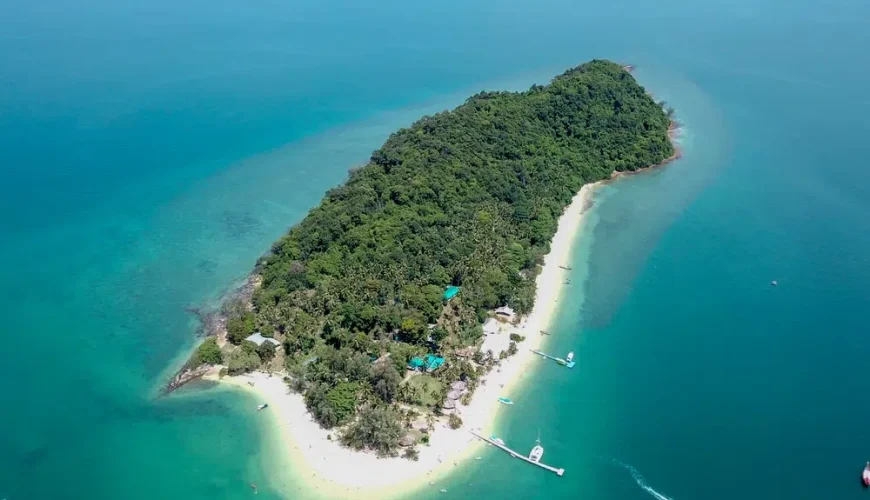 Naka Noi Island Simba Sea Trips