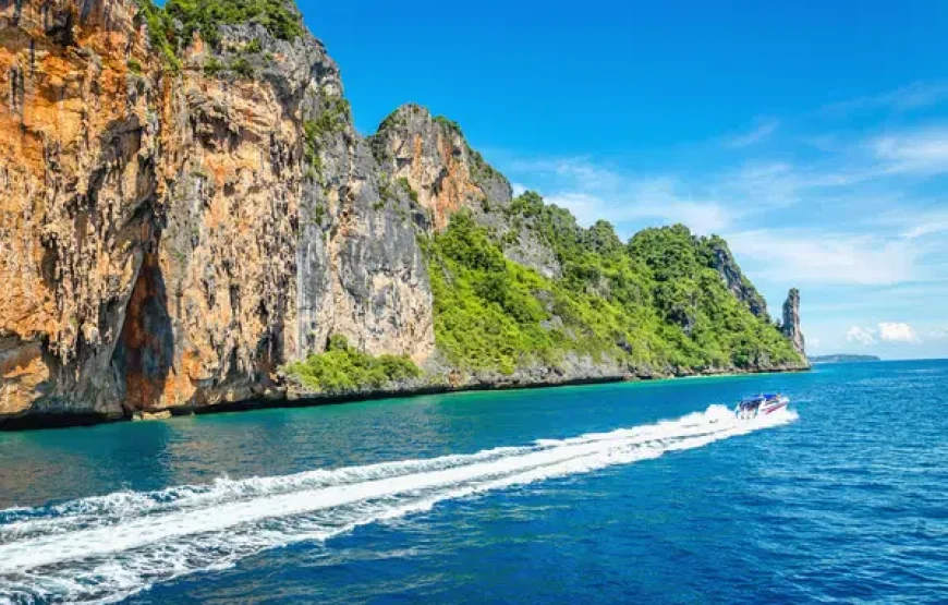 ‘Locals’ Island Tour