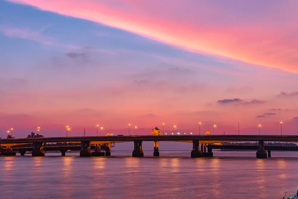 A view of Sarasin Bridge in Phuket at sunset.