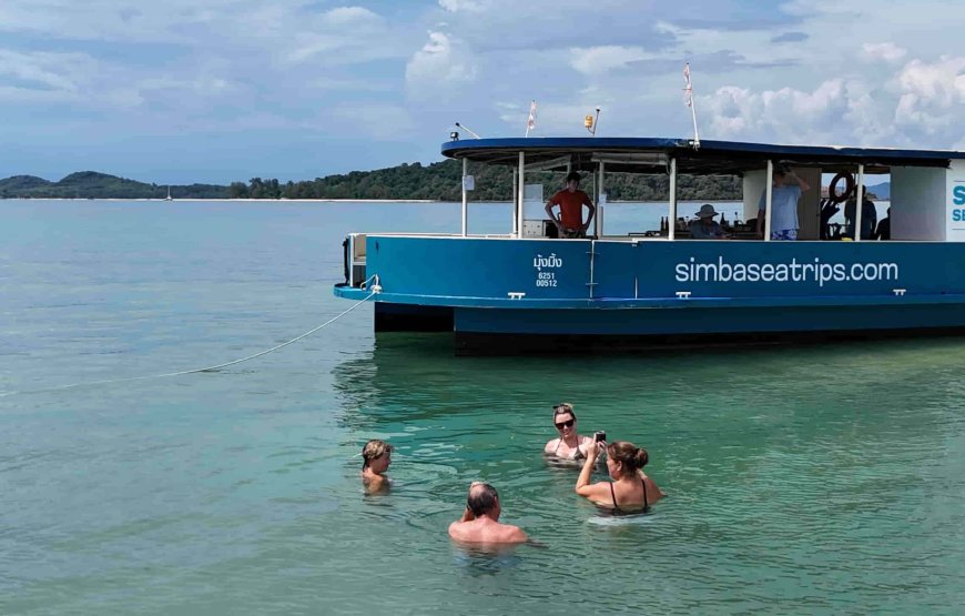 ‘Locals’ Island Tour