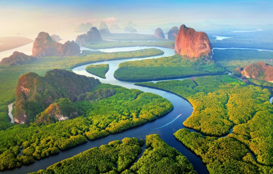 Phang Nga Bay tour: Samet Nangshe and James Bond Island Kayaking tour