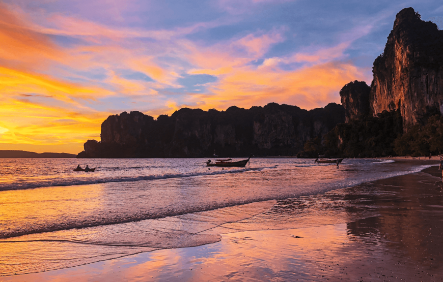 The Best Phi Phi Island Sunset Tour From Phuket